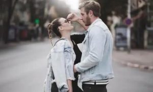 占有欲是什么意思？从爱情方面来说-恋爱至上