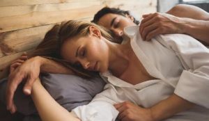 老婆变心的表现，出现这三个表现就是变心了-恋爱至上