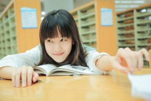 女生主动给我发微信红包，该不该收？-恋爱至上