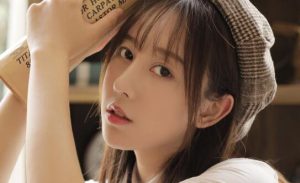 相亲认识的女生聊天不冷不热的，正常吗？-恋爱至上