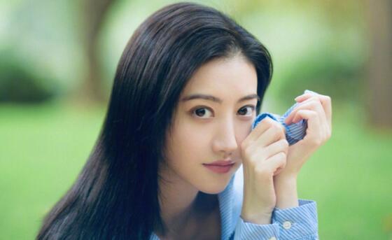 了解女生的小心思，再高冷的女神也会主动-恋爱至上