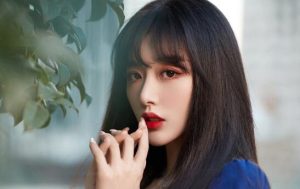 女生喜欢和你聊天就是喜欢你吗？看她是否反常-恋爱至上