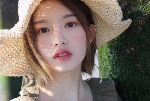 如何通过朋友圈吸引女生？通过朋友圈吸引女生的技巧！-恋爱至上