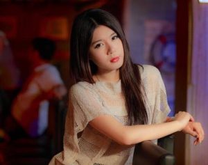 和女孩聊天怎么避免尬聊，聊天避免尬聊的三个技巧-恋爱至上