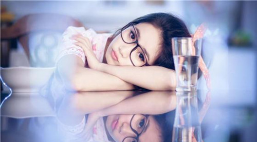 3种和女生聊天技巧,直接收获姑娘的芳心-恋爱至上