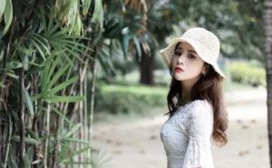 和相亲女生见面聊的来，微信不怎么聊天怎么办？-恋爱至上