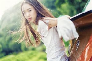 一个女孩子喜欢你在聊天时会有什么表现-恋爱至上