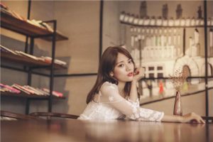 女人发微信问在吗是什么意思，女生问在嘛怎么回-恋爱至上