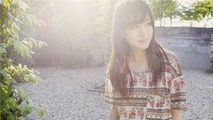 和女孩子牵手了算确定关系了吗,和一个女生牵手了-恋爱至上