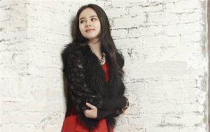 我暗恋的女生失恋了，她很伤心，我该怎么安慰她-恋爱至上