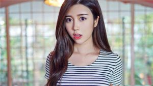 女生给男生头绳含义，这样做是在宣誓主权-恋爱至上