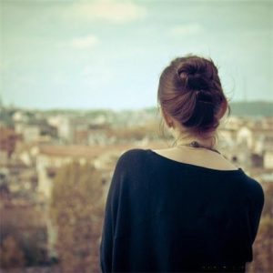 谈恋爱要善于伪装，为什么恋爱要善于伪装-恋爱至上