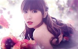 和抖音上的人怎么聊天开头，几种和抖音上的人聊天的方法-恋爱至上