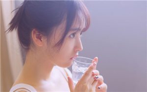 怎么让女生爱上我?吸引女生的秘密-恋爱至上