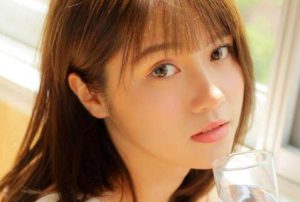 异性之间经常对视是偶然吗？还是因为喜欢所以对视-恋爱至上