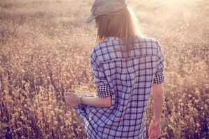 女人说想你了什么意思？女生说想你了怎么回答-恋爱至上