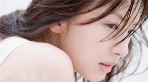 平时能说会道,为什么和女生还是聊不起来?-恋爱至上